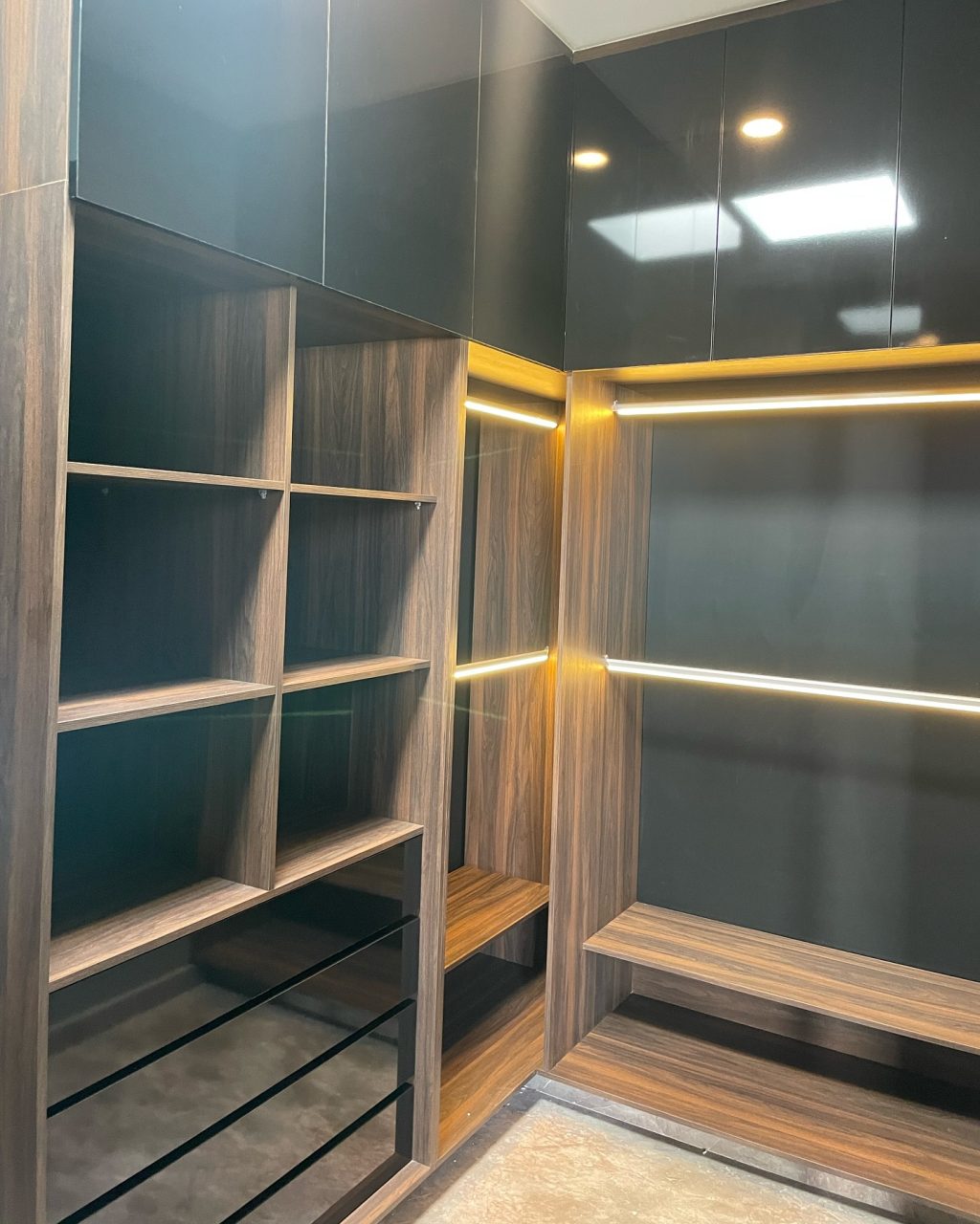 Instagram post from solucionenmobiliario. This post is in position 1.