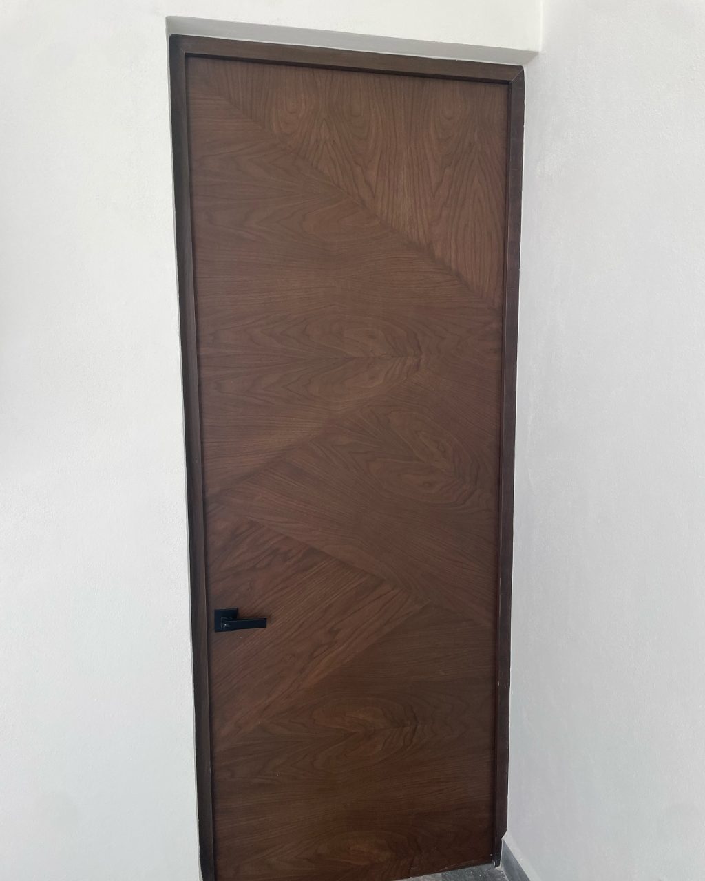 Instagram post from solucionenmobiliario. This post is in position 2.