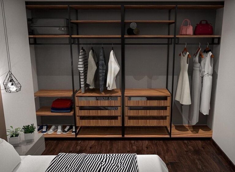 Instagram post from solucionenmobiliario. This post is in position 29.