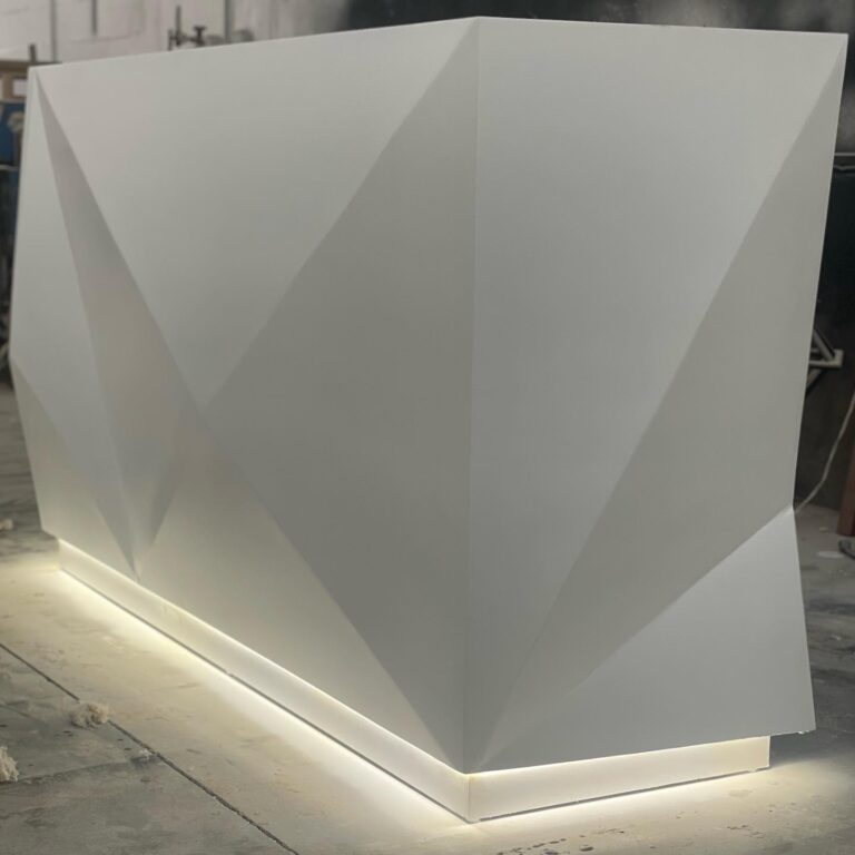 Instagram post from solucionenmobiliario. This post is in position 31.