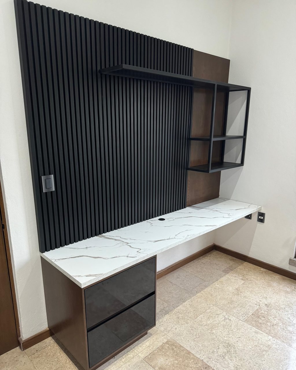 Instagram post from solucionenmobiliario. This post is in position 1.