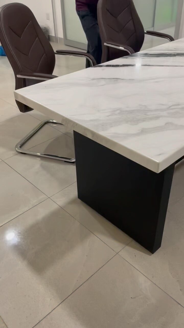 Instagram post from solucionenmobiliario. This post is in position 46.