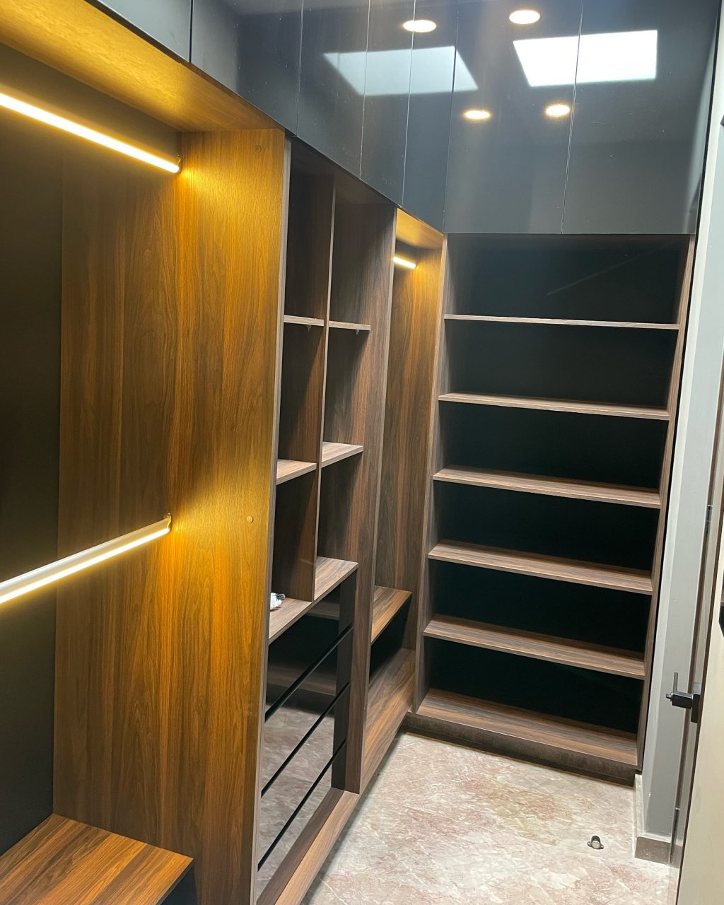 Instagram post from solucionenmobiliario. This post is in position 2.