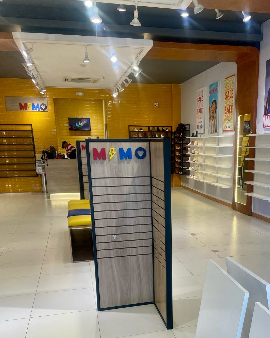 Instagram post from solucionenmobiliario. This post is in position 0.